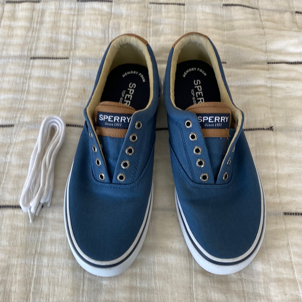 Sperry Striper size 8.5